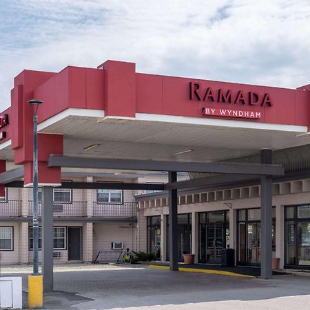 Ramada By Wyndham Thunder Bay Airlane Hotel Εξωτερικό φωτογραφία