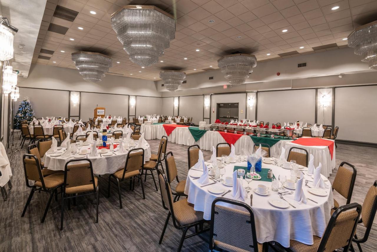 Ramada By Wyndham Thunder Bay Airlane Hotel Εξωτερικό φωτογραφία