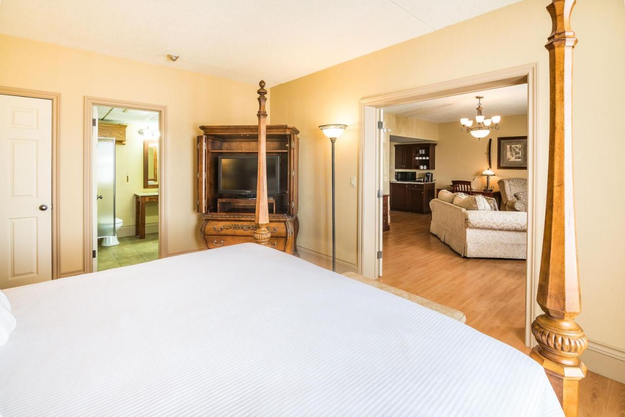 Ramada By Wyndham Thunder Bay Airlane Hotel Εξωτερικό φωτογραφία